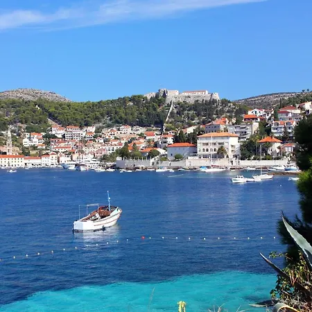 Guest house Double Hvar 15378a